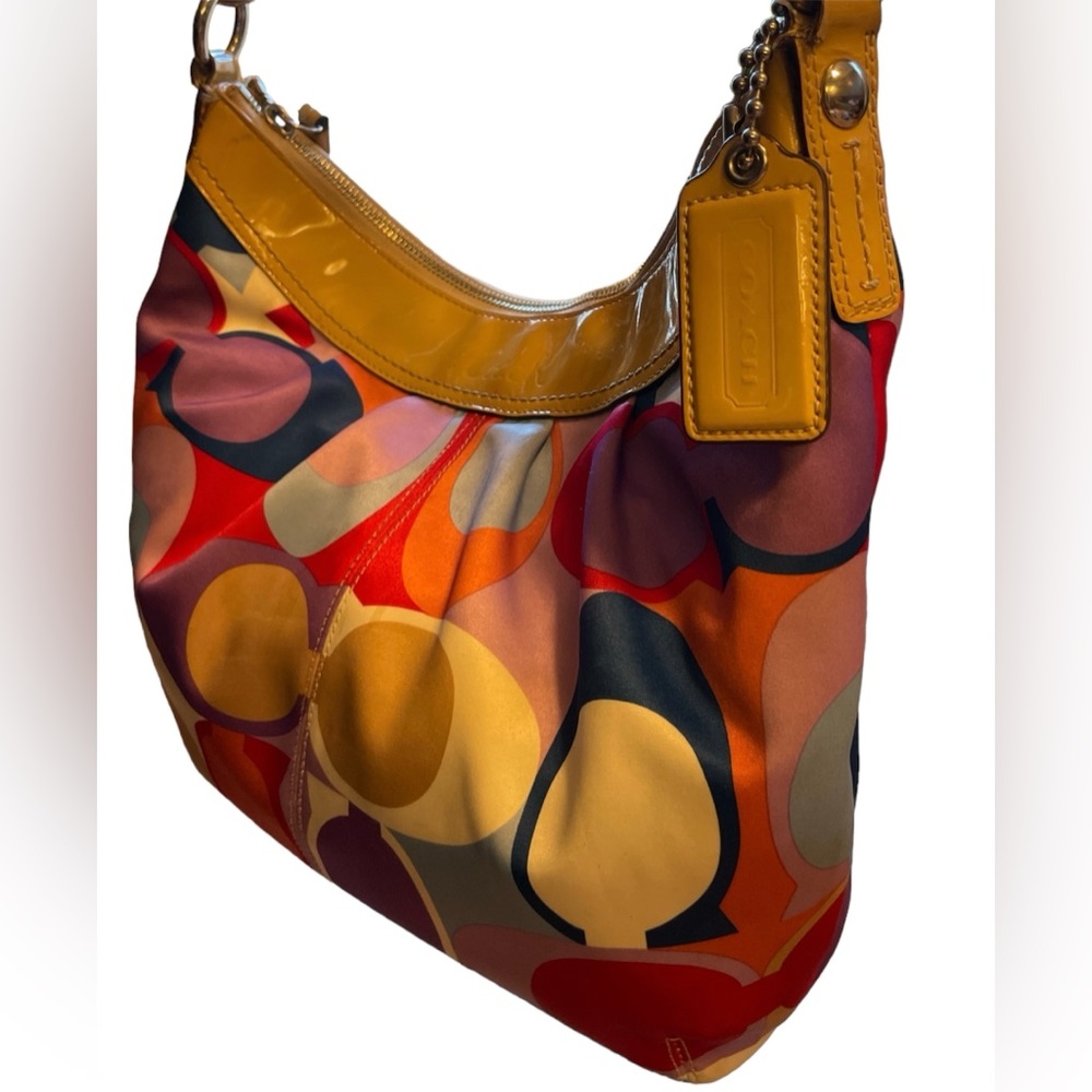 COACH - Patent Leather / Vinyl Shoulder Bag in beautiful warm CC colors!!!